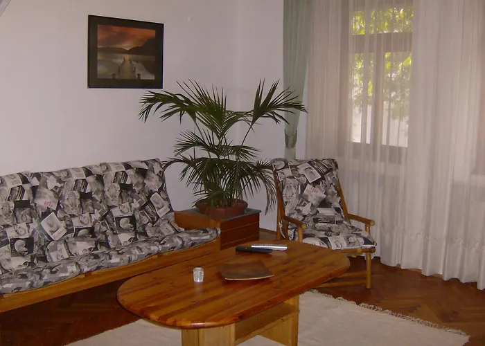 Csapd Le Csacsi Vendeghaz