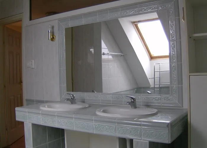 Csapd Le Csacsi Vendeghaz * 페치