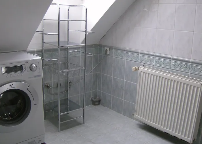 Csapd Le Csacsi Vendeghaz 게스트하우스 페치